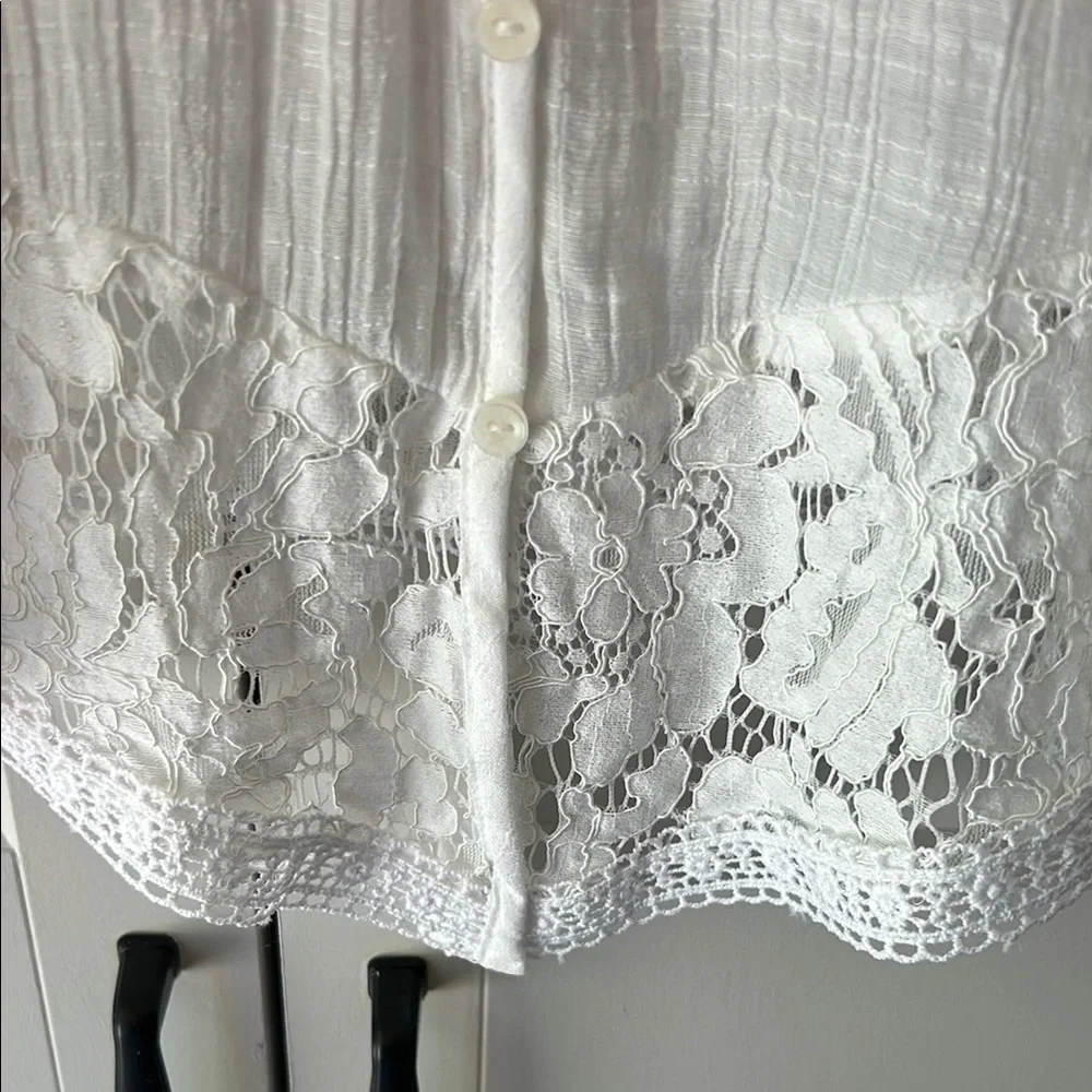 Zac & Rachel White Embellished Blouse with 3/4 Sleeves - Picture 4 of 7